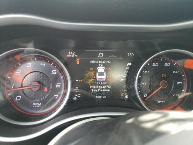 Dodge Charger 2018, 3.6L, 4x4, uszkodzona szyba