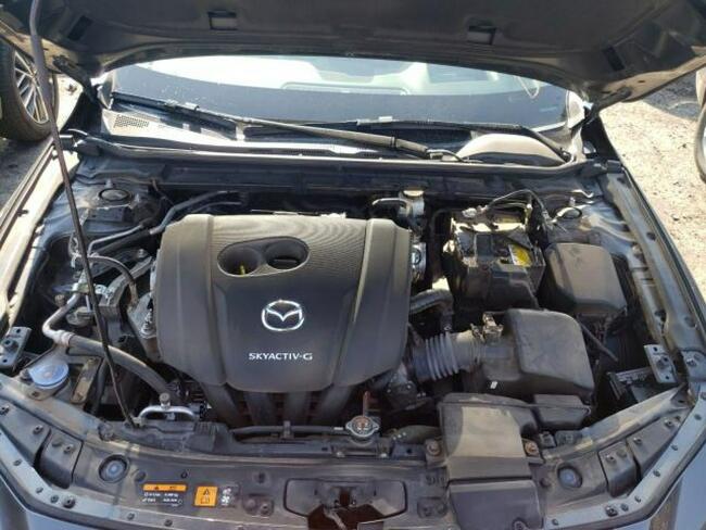 Mazda 3 2019, 2.5L, 4x4, porysowany lakier
