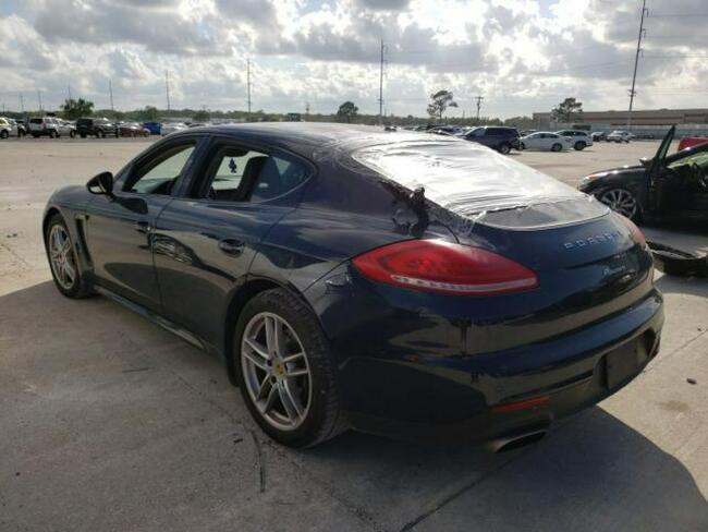 Porsche Panamera 2016, 3.6L, porysowany lakier