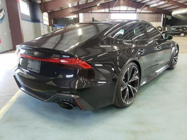 Audi RS7 2021, 4.0L, 4x4, uszkodzenie mechaniczne