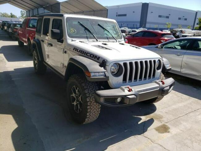 Jeep Wrangler 2021, 3.0L, 4x4, porysowany lakier