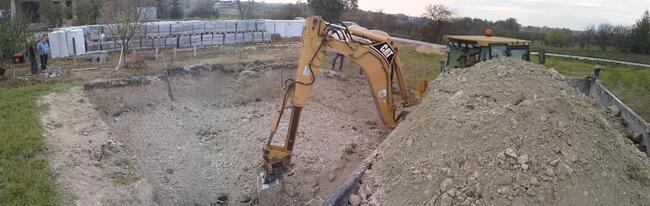 Usługi koparką, koparko-ładowarką, wywrotka, ziemia i inne