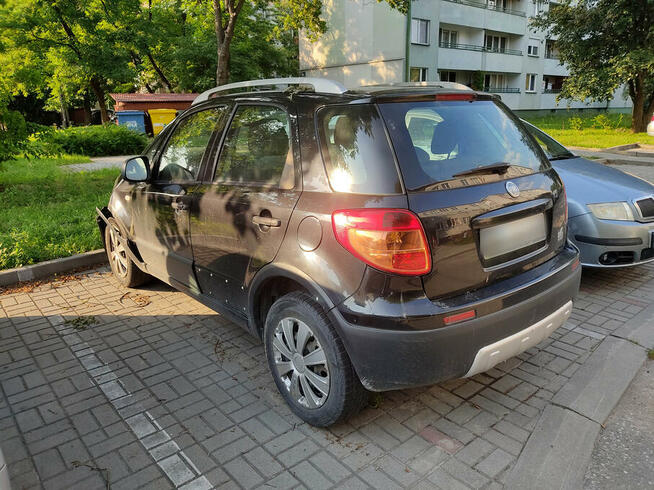 Fiat Sedici uszkodzony