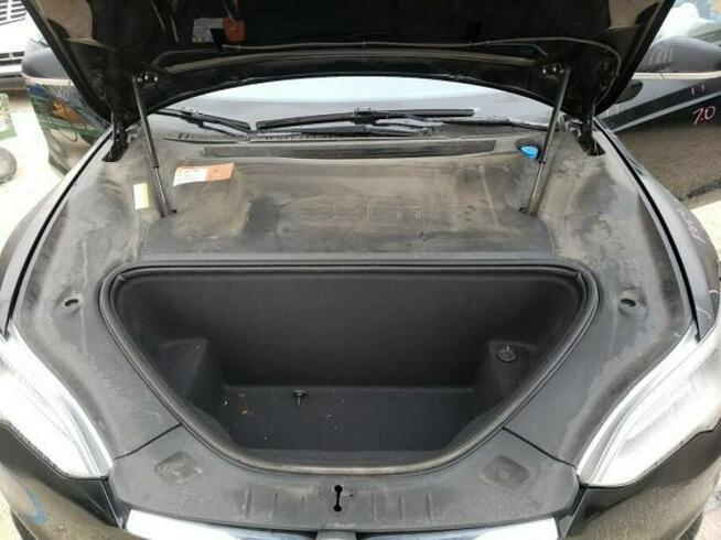 Tesla Model S 2016, 60D, po gradobiciu