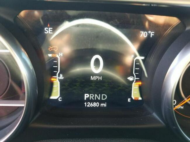 Jeep Wrangler 2019, 2.0L, 4x4, porysowany lakier