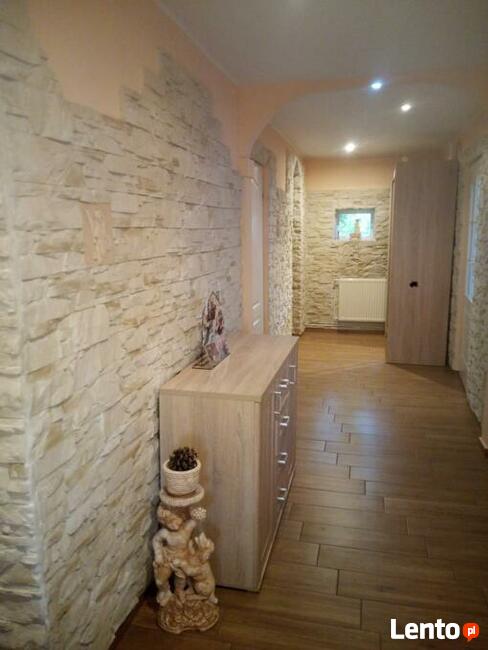 Sprzedam budynek mieszkalny+obiekty gospodarcze