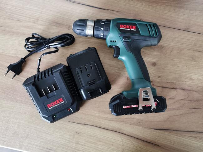 Nowe Wiertarki akumulatorowe sr-018 20,4v 2x bateria 2ah