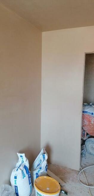 Tynki maszynowe gipsowe