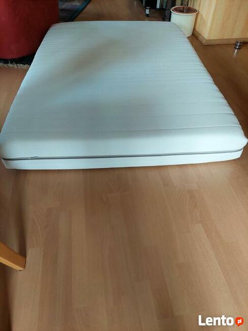 Materac Latex Ortopedyczny 140 x 17 x 200 z zamkiem