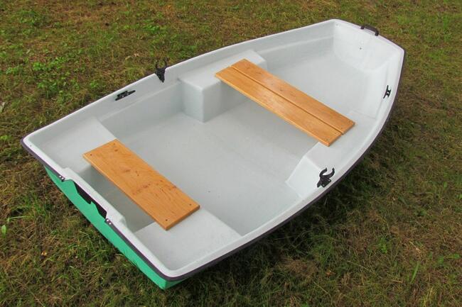 Mała łódka łódeczka bączek łódka wędkarska mała stabilna łód