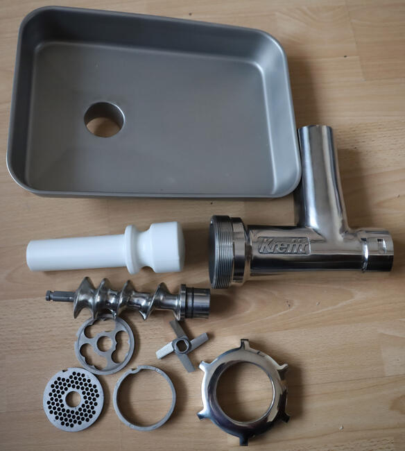 Maszynka do mielenia mięsa W60N nowa