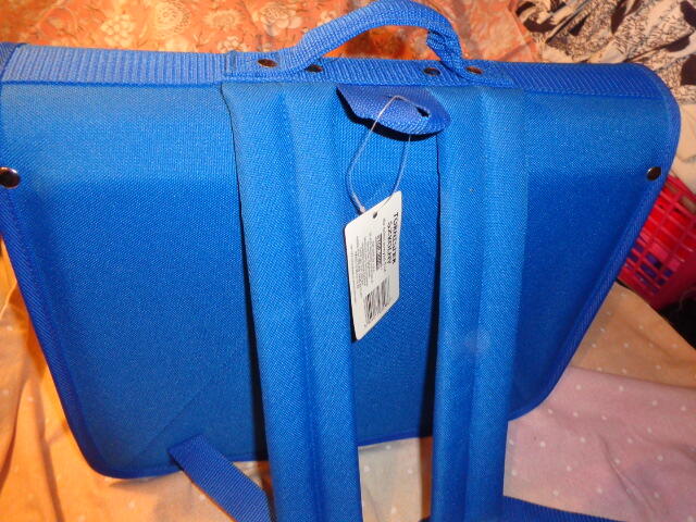 SZtywna teczka - plecak szkolny nowy