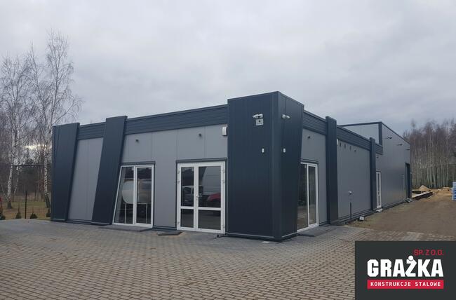 Hala magazyn garaż z płyty warstwowej konstrukcje stalowe