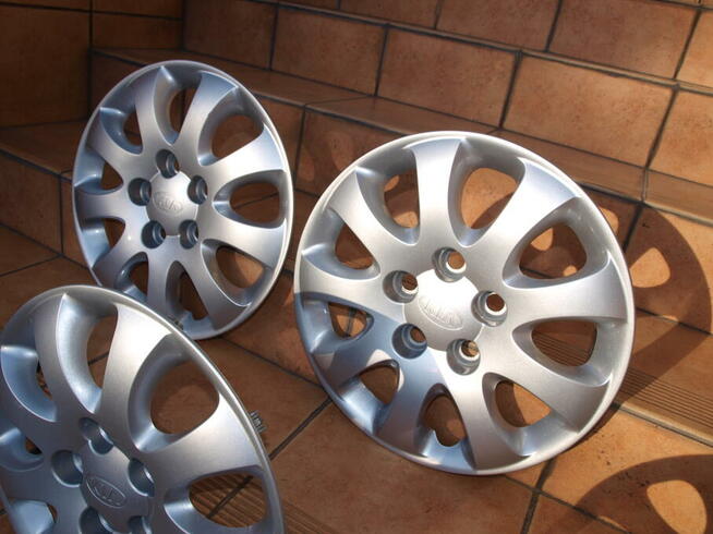 Kia kołpaki 15 oryginalne (5 x 114,3) komplet 4 sztuki