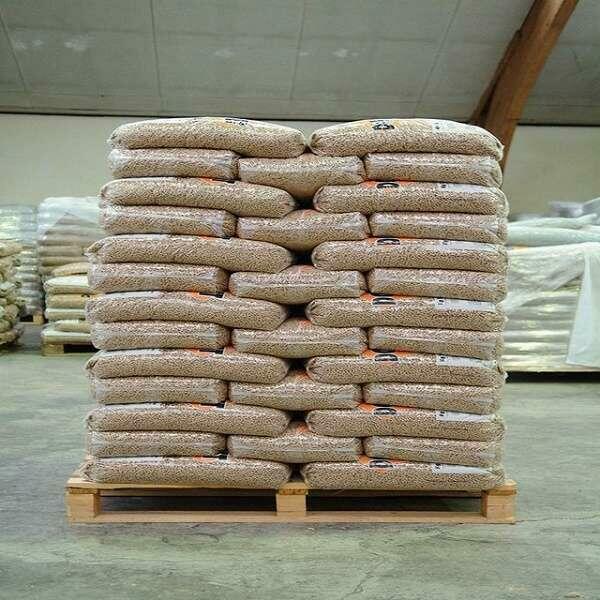 Pellet drzewny EN plus-A1 6mm/8mm w workach 15kg