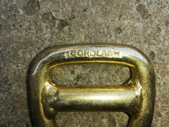 Hak do pasów transportowych pazur