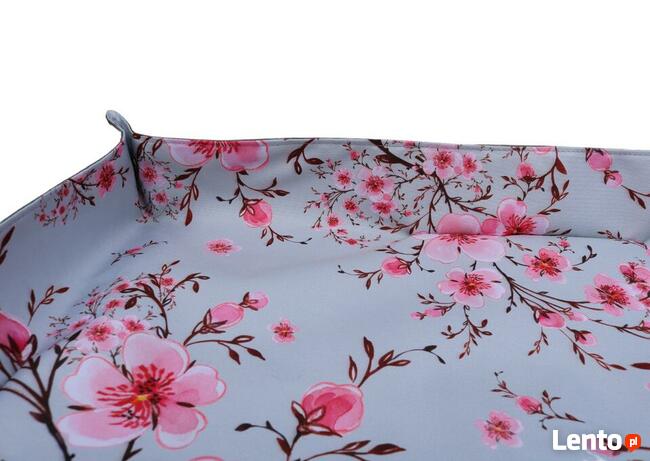 Mata do przesadzania roślin doniczkowych, wzór kwiat wiśni