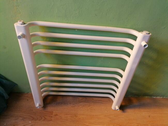 Grzejnik Łazienkowy Panelowy Biały 545x550 mm