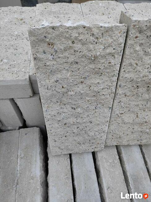 Palisada łupana Piaskowa 34.5*15*6 Kostka brukowa Ogrodzenia