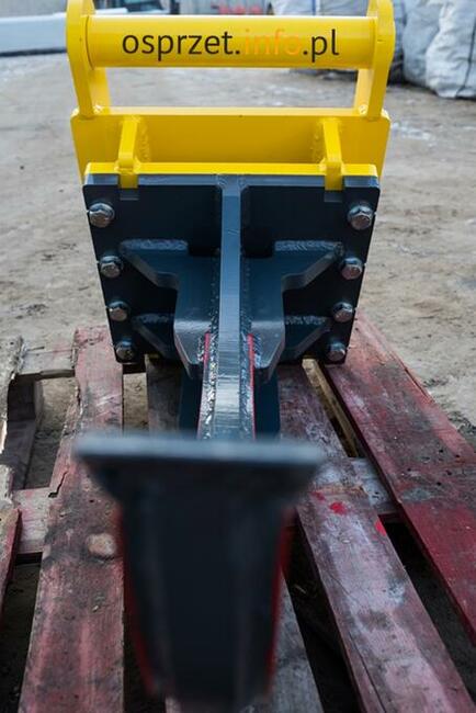 Zrywak ZRK, przeznaczony do wyrywania korzeni lub karp