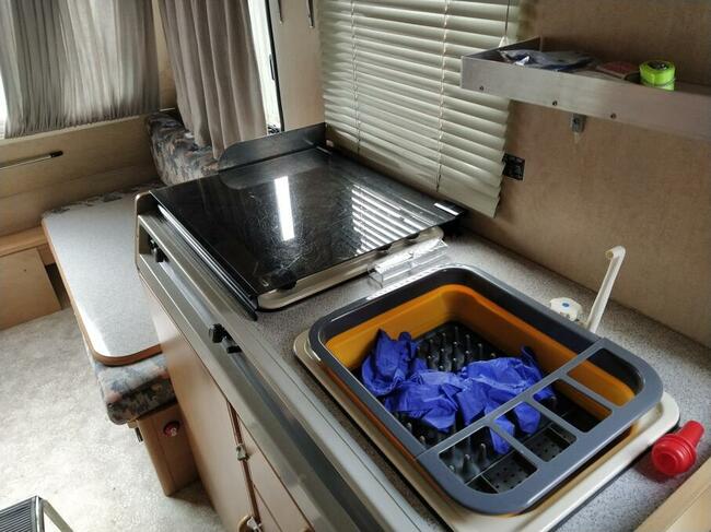 Sprzedam przyczpę kempingową