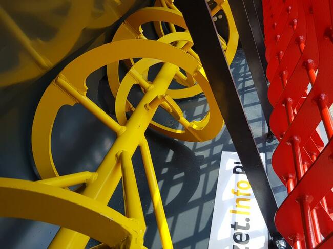 Mieszalnik do betonu, łyżkowa betoniarka MTP