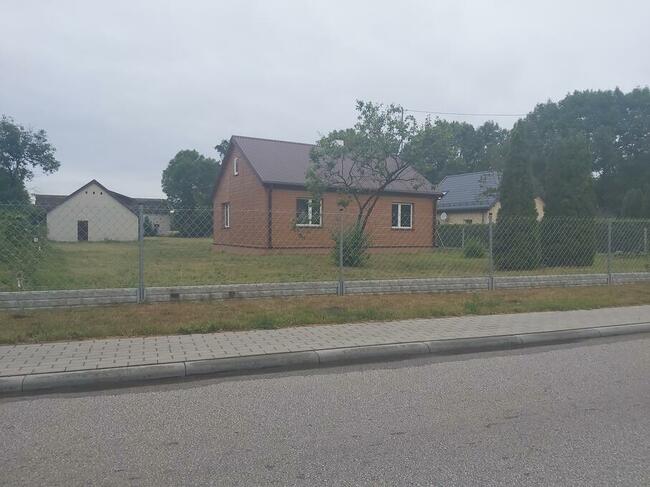 Sprzedam dom 70,działka 3900 m2 Szczeglacin gmina Korczew .