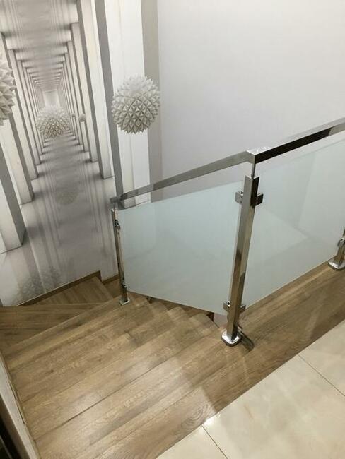 Cyklinowanie, renowacja podłóg i schodów. Bełchatów, okolice