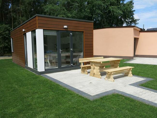 Ośrodek Wypoczynkowy z restauracją nad Jeziorem Kuźnickim