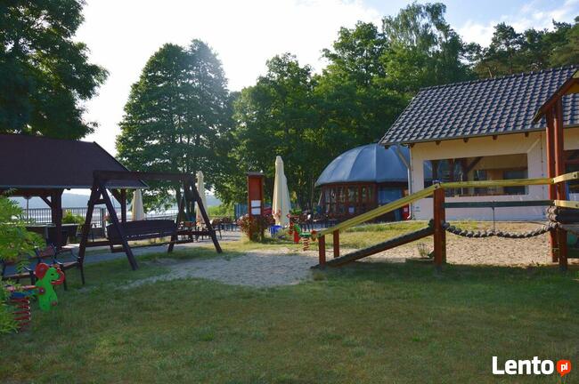 Ośrodek Wypoczynkowy z restauracją nad Jeziorem Kuźnickim