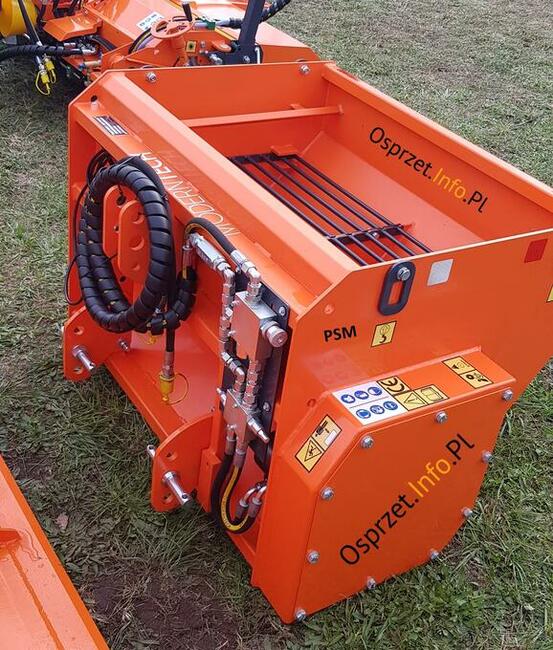 Posypywarka standard do piasku i soli zawieszana PSM 100-160