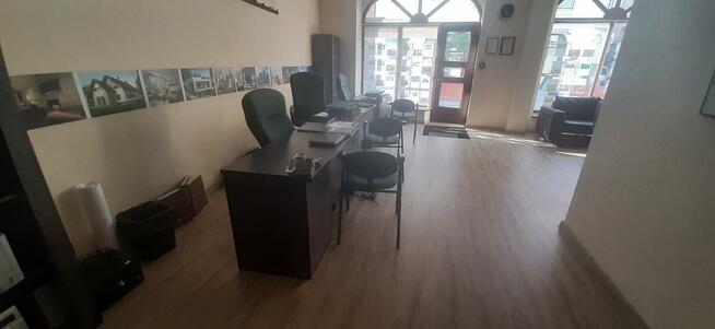 Na sprzedaż meble biurowe firmy Wajnert