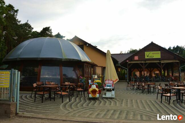Ośrodek Wypoczynkowy z restauracją nad Jeziorem Kuźnickim