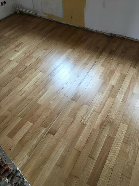 Cyklinowanie, renowacja podłóg i schodów. Bełchatów, okolice