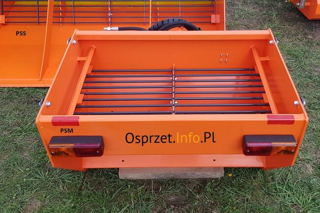 Posypywarka standard do piasku i soli zawieszana PSM 100-160