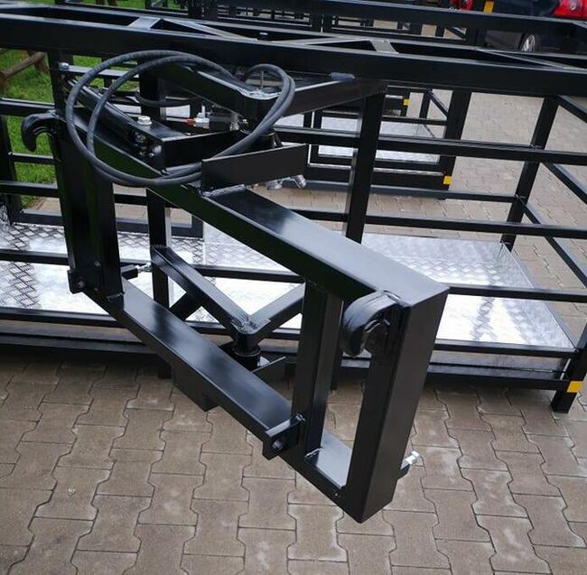 Kosz narzędziowy, OCYNK, podest do ładowarki, kosz prosty