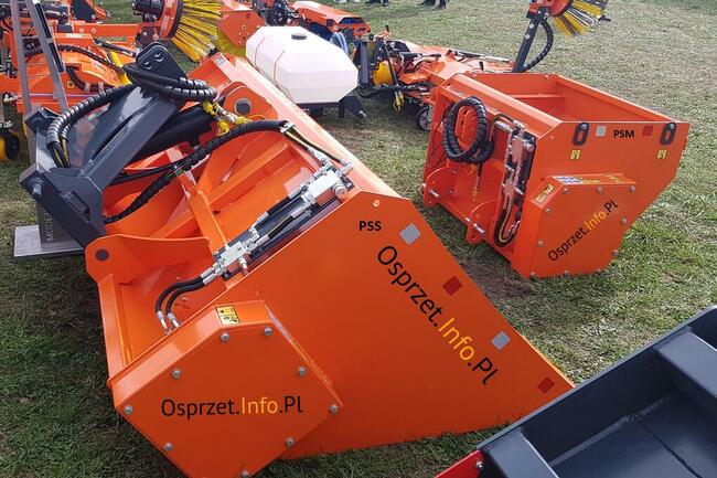 Posypywarka samozaładowcza do piasku i soli PSS 160-220