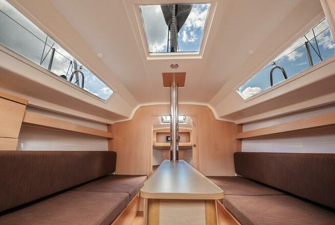 Czarter wynajem jachtu Mazury jacht Phila900 trzy kabiny