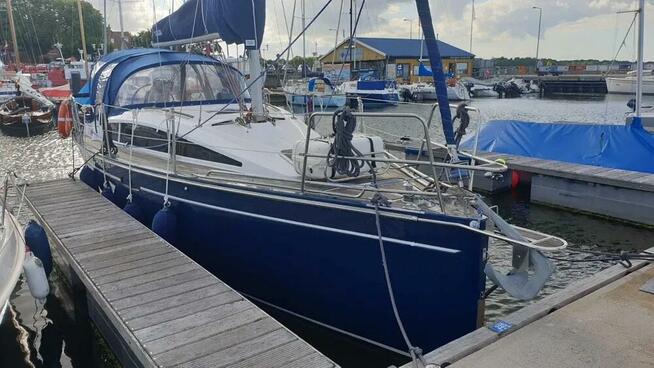 Czarter jachtu wynajem Mazury jacht Shine30 3 kabiny lodówka