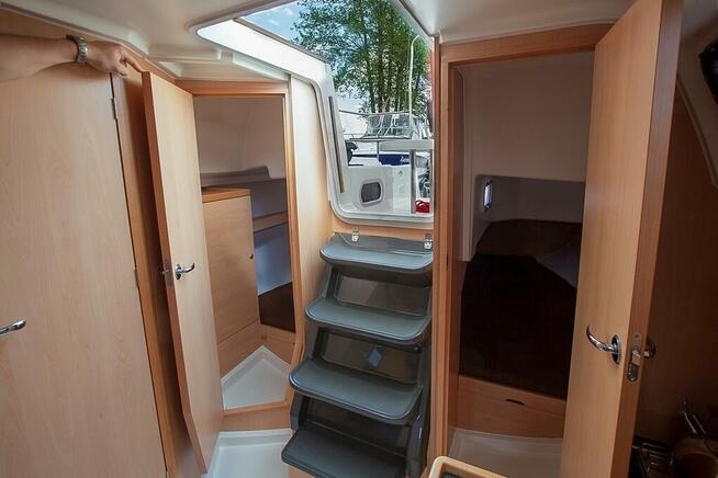 Czarter wynajem jachtu Mazury jacht Phila900 trzy kabiny