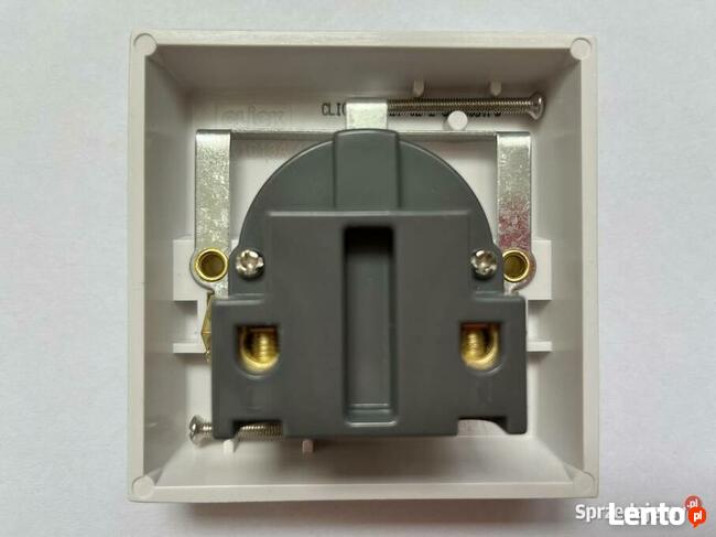 Gniazdo elektryczne pojedyncze do domku holenderskiego