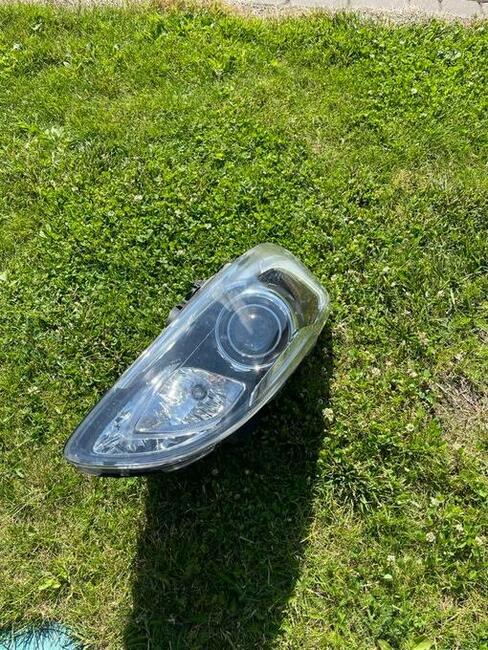 VOLVO S60 prawa lampa prawy reflektor ksenon xenon