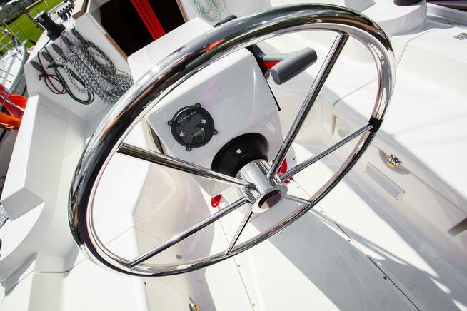 Czarter wynajem jachtu Mazury jacht Phila900 trzy kabiny