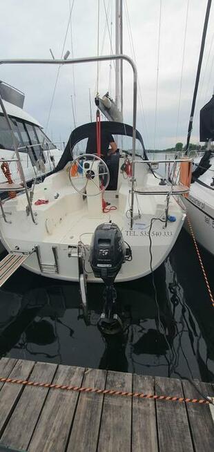 Czarter wynajem jachtu Mazury jacht Phila900 trzy kabiny