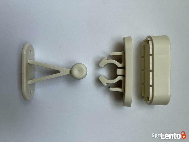 Uchwyt, zaczep do drzwi do domku holenderskiego