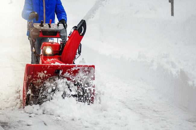 Koszenie Trawy / Grabienie / Odśnieżanie / Zamiatanie