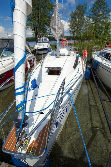 Czarter wynajem jachtu Mazury jacht Phila900 trzy kabiny