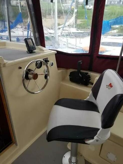 Czarter wynajem Mazury Jacht motorowy Houseboat Calipso750