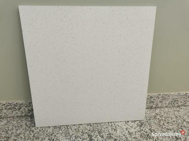 Konglomerat kwarcowy NEW DIAMANTE 60x60x2 poler