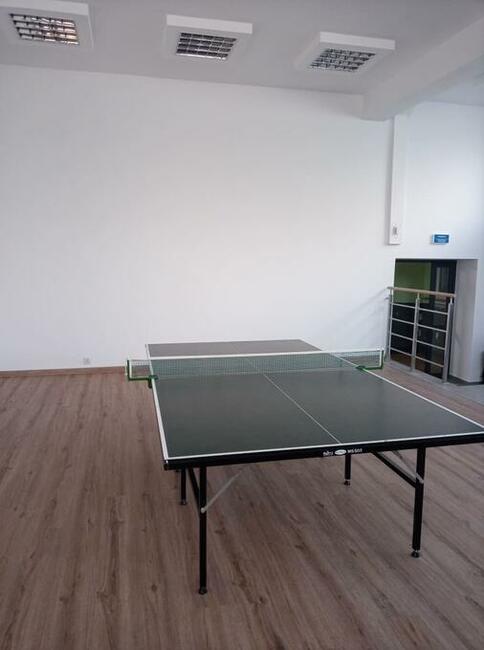 Wynajem sali (konferencyjnej)